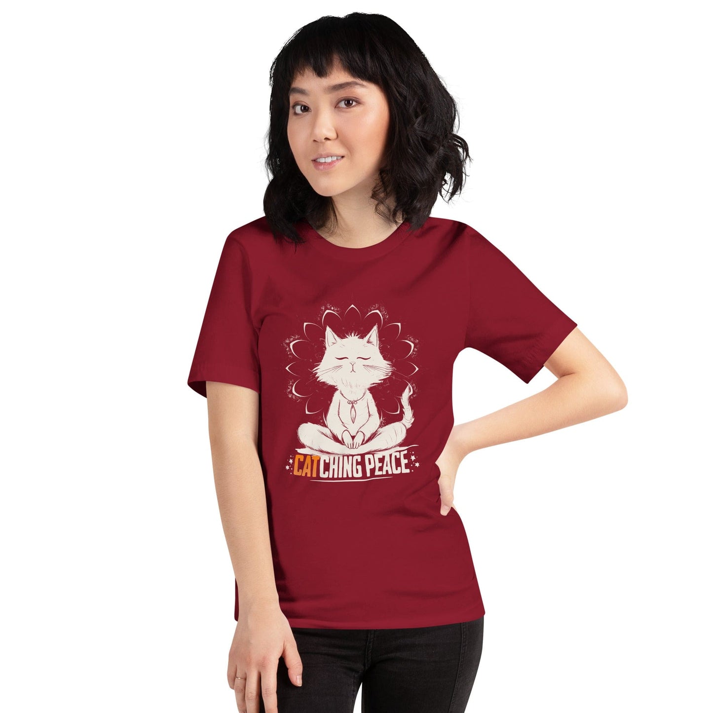 OMTHREAD Catching Peace Cat T-Shirt | Meditating Cat Graphic Tee for Yoga Lovers