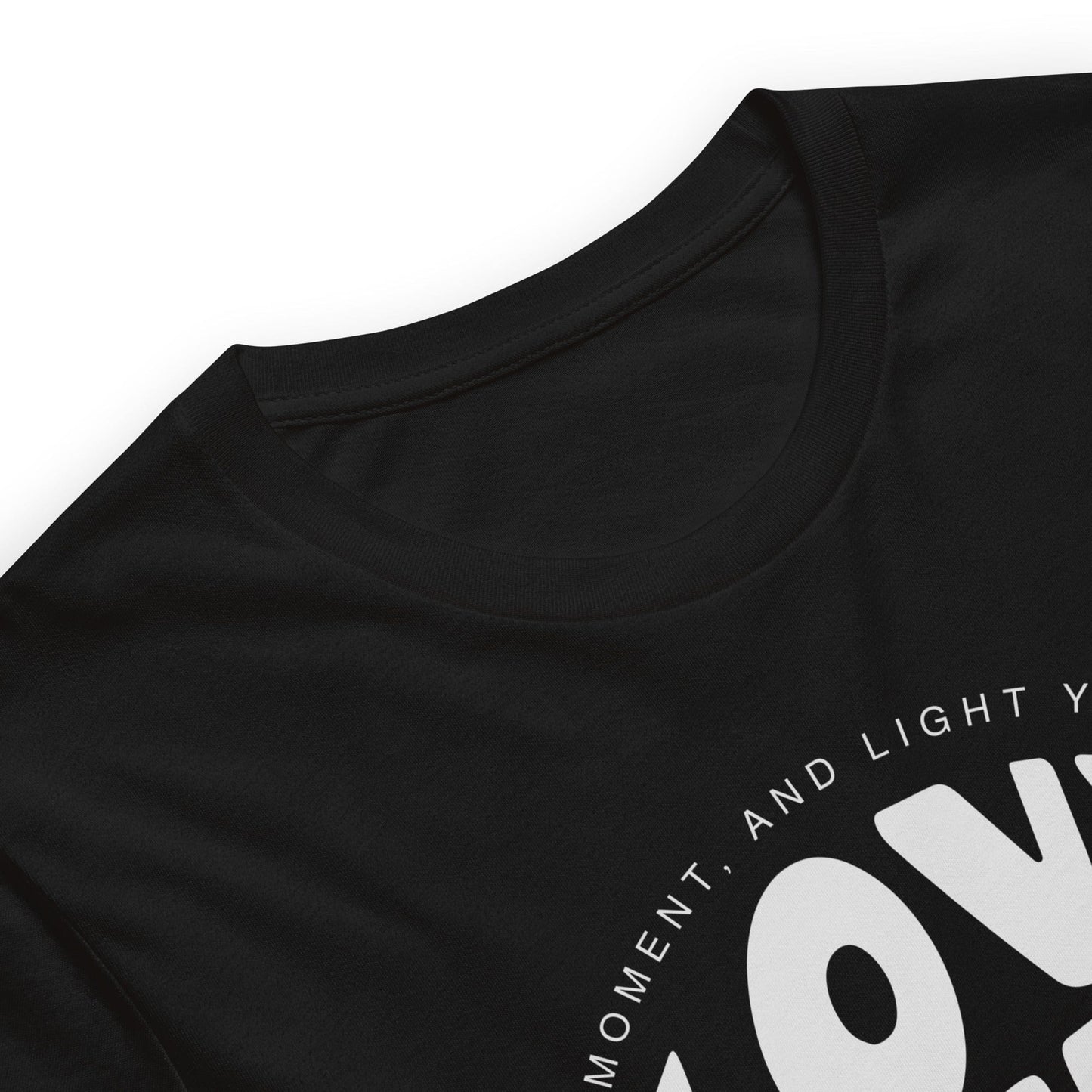 OMTHREAD LOVE, LIGHT, LIFE Tee