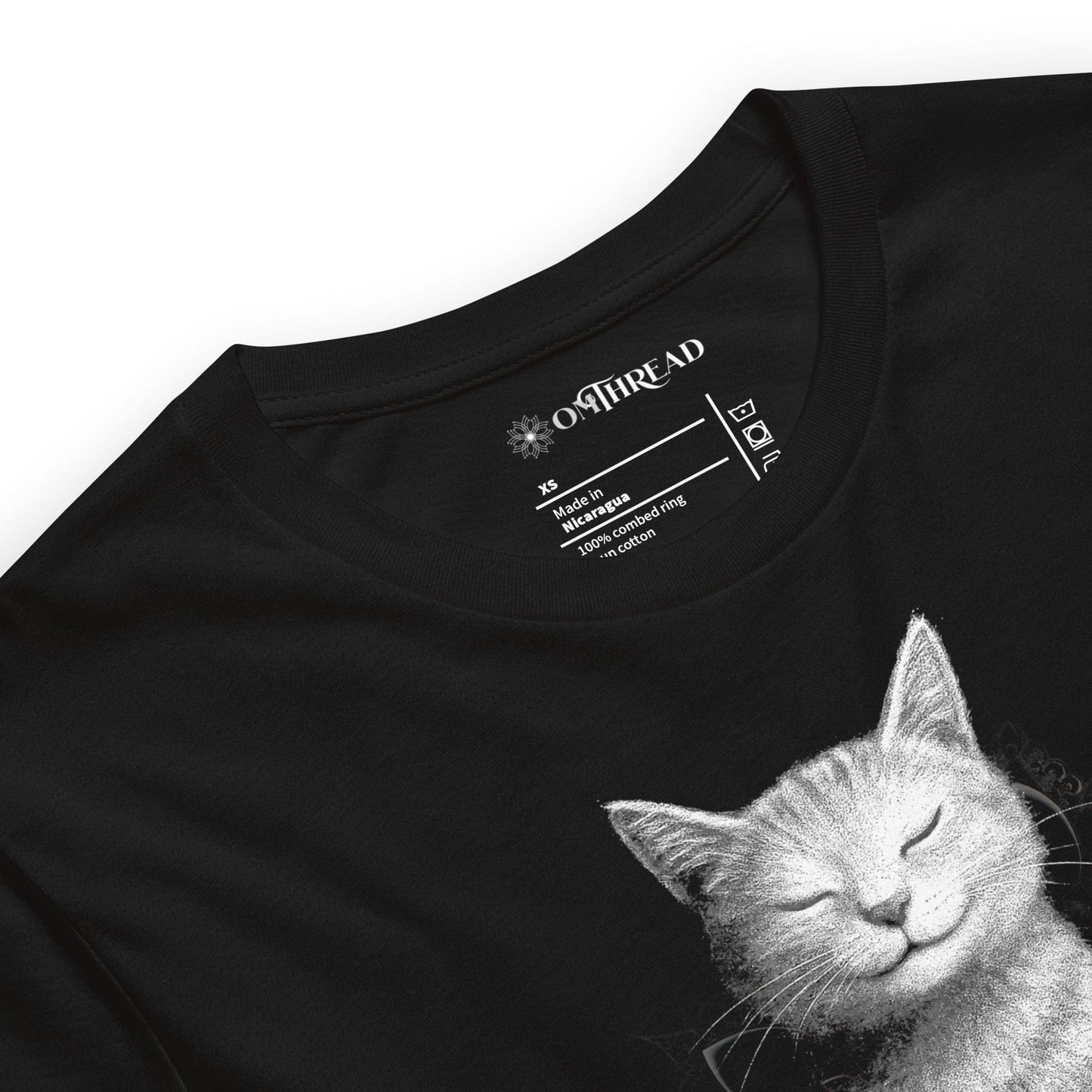 OMTHREAD Paws for Peace Cat T-Shirt, Peaceful Cat Shirt for Cat Lovers, Giftable Yoga Cat Tee
