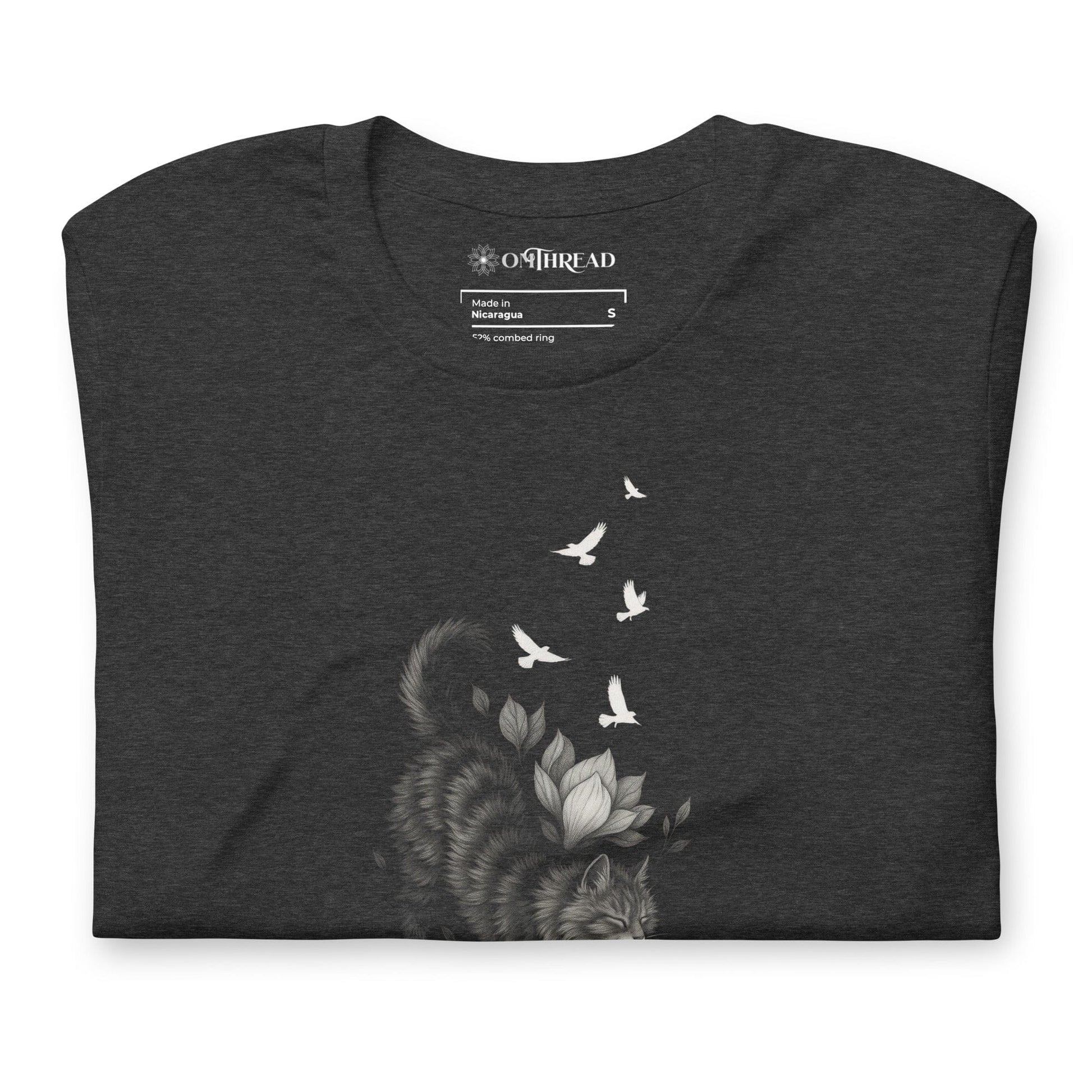 OMTHREAD Easily Distracted by Cats and Books Funny Cat Reader T-Shirt