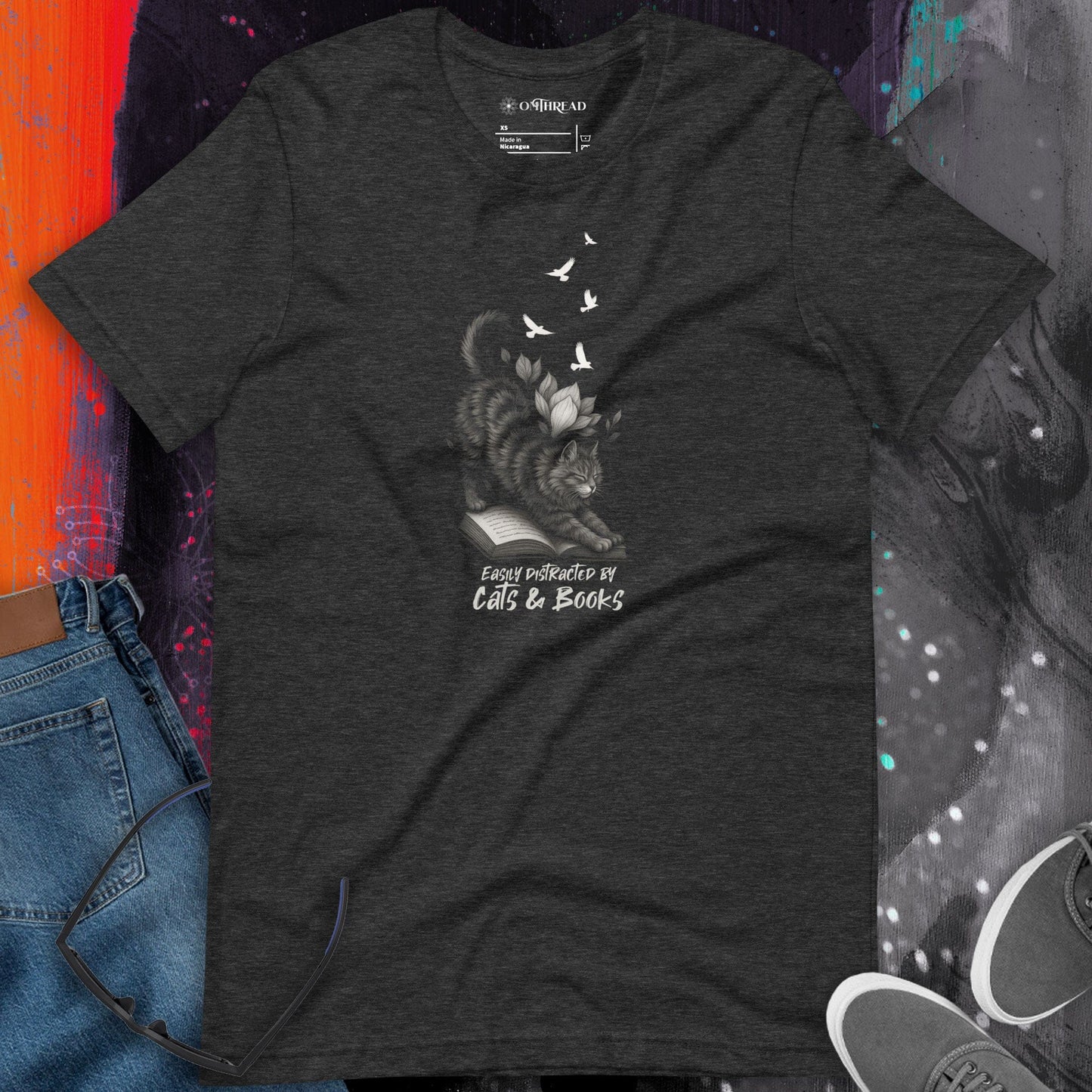 OMTHREAD Easily Distracted by Cats and Books Funny Cat Reader T-Shirt