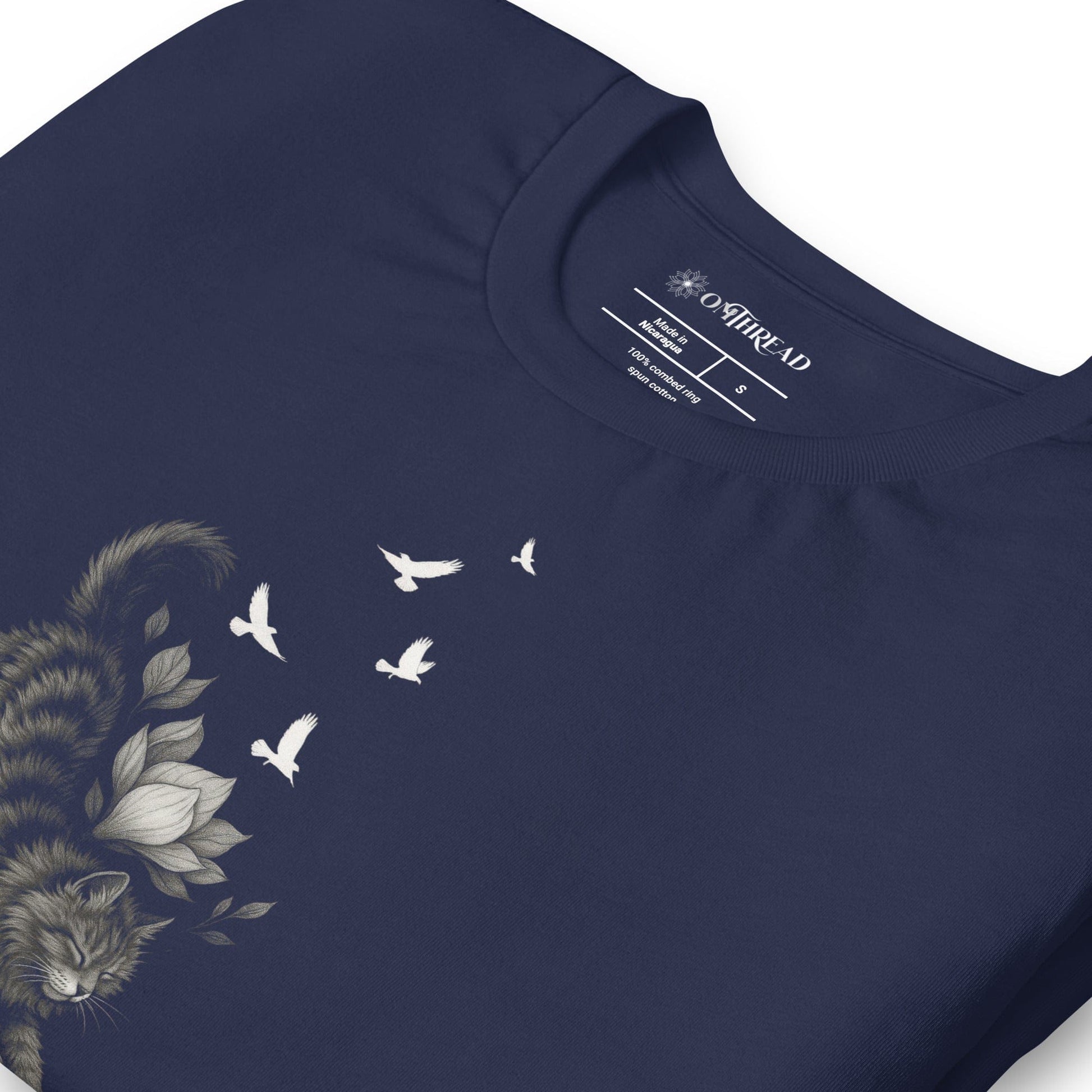 OMTHREAD Easily Distracted by Cats and Books Funny Cat Reader T-Shirt