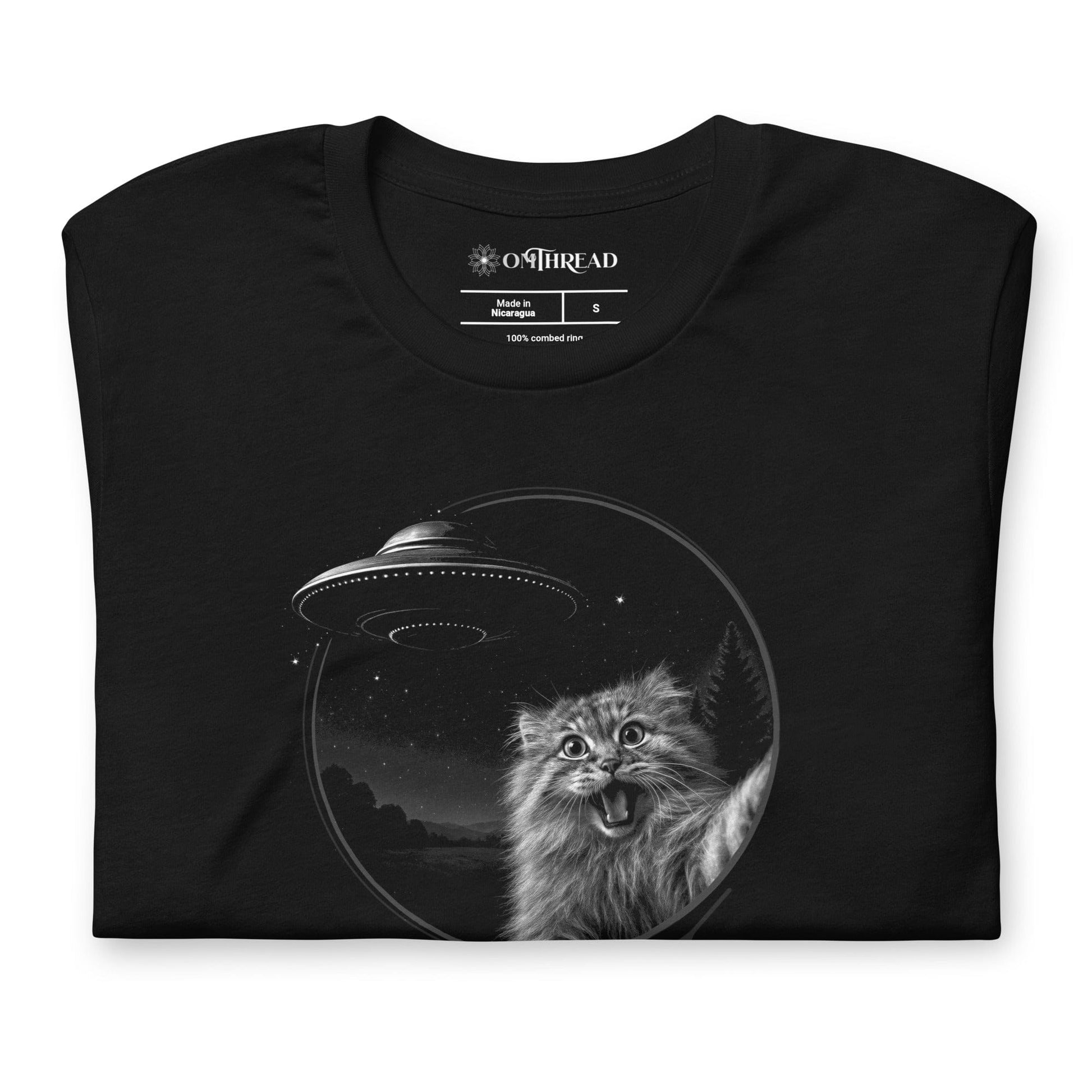 OMTHREAD Funny Pallas Cat UFO Abduction T-Shirt Space Cat Manul Sci-Fi