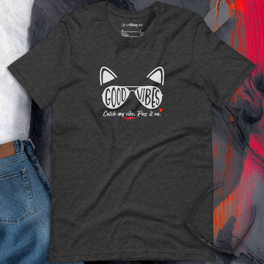 OMTHREAD Good Vibes Cat T-Shirt – Positive Energy Tee with Stylish Cat Ears & Sunglasses, Motivational Feline Graphic, Catch My Vibe Statement Shirt.