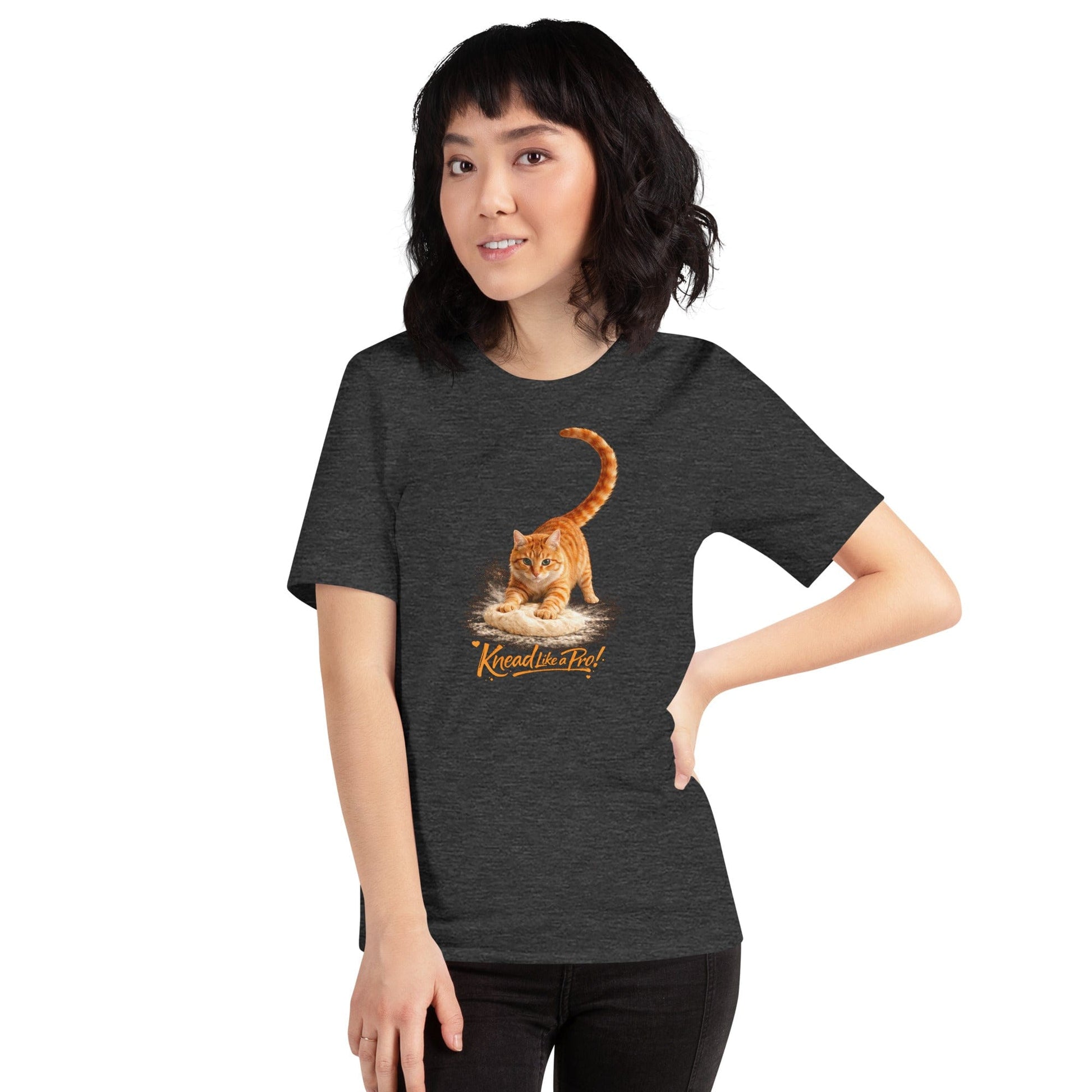 OMTHREAD Dark Gray T-Shirt Knead Like a Pro Cat Orange Tabby Making Biscuits Baker Gift