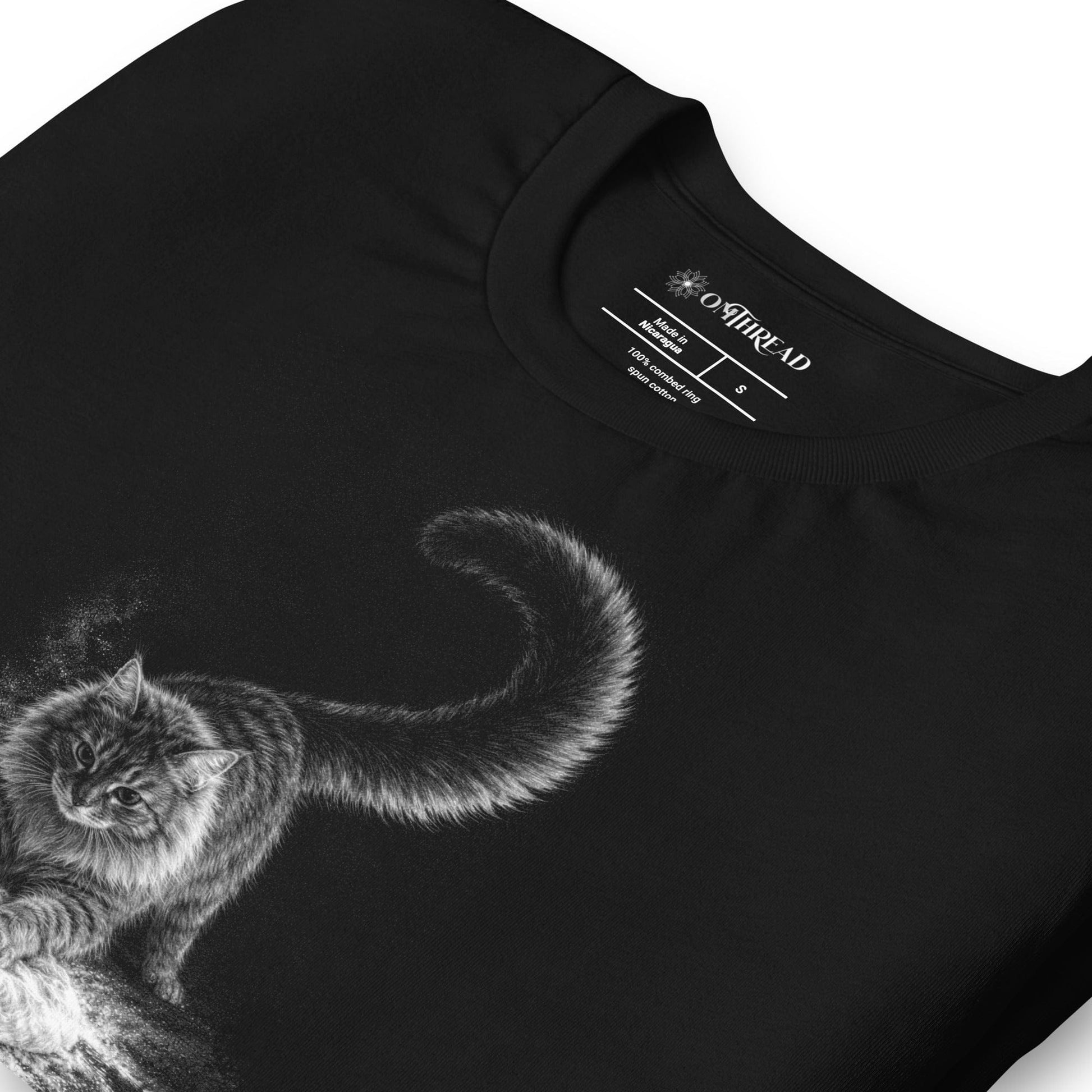 OMTHREAD Knead Like a Pro – Funny Cat Kneading Baking T-Shirt