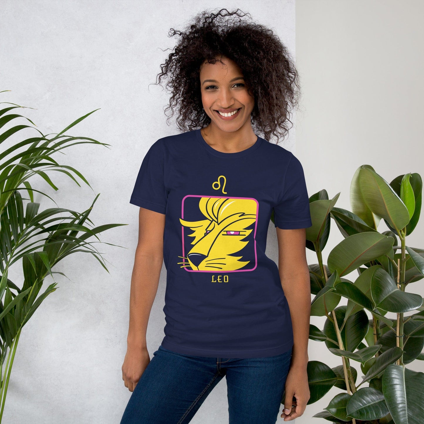 OMTHREAD Leo Zodiac Tee