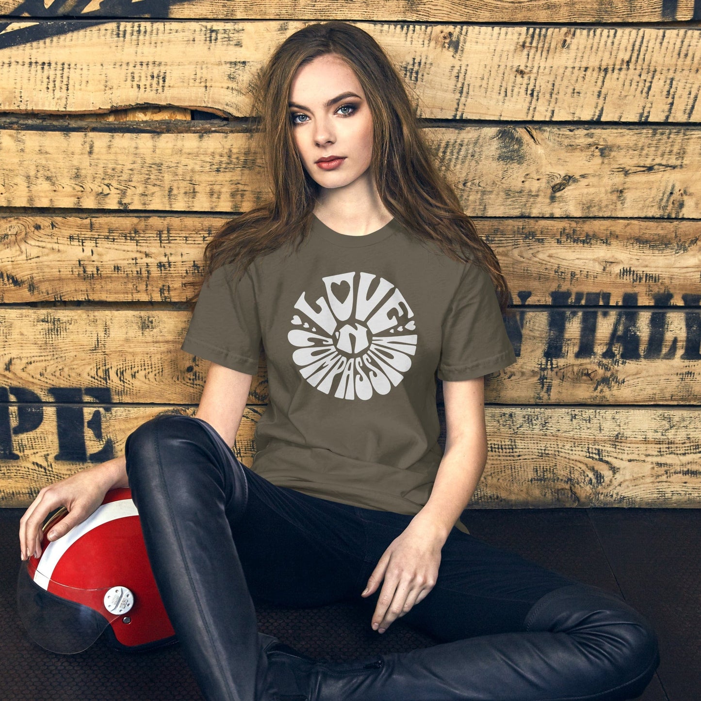 OMTHREAD Love 'N Compassion - Embrace The Heart Tee