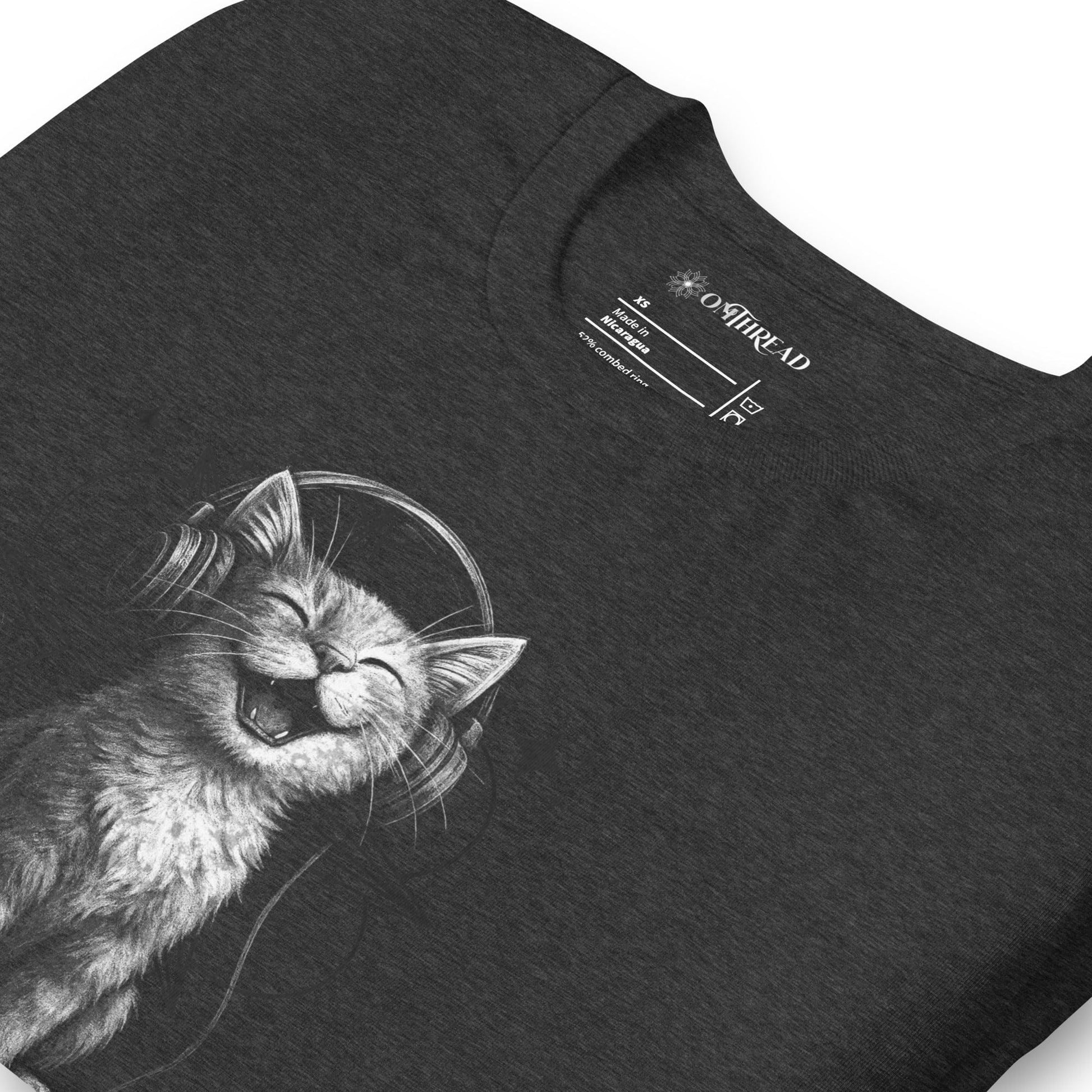 OMTHREAD Musical Vibes Cat T-Shirt, Smiling Cat Shirt for Cat Lovers, Giftable Positive Vibes Cat Tee