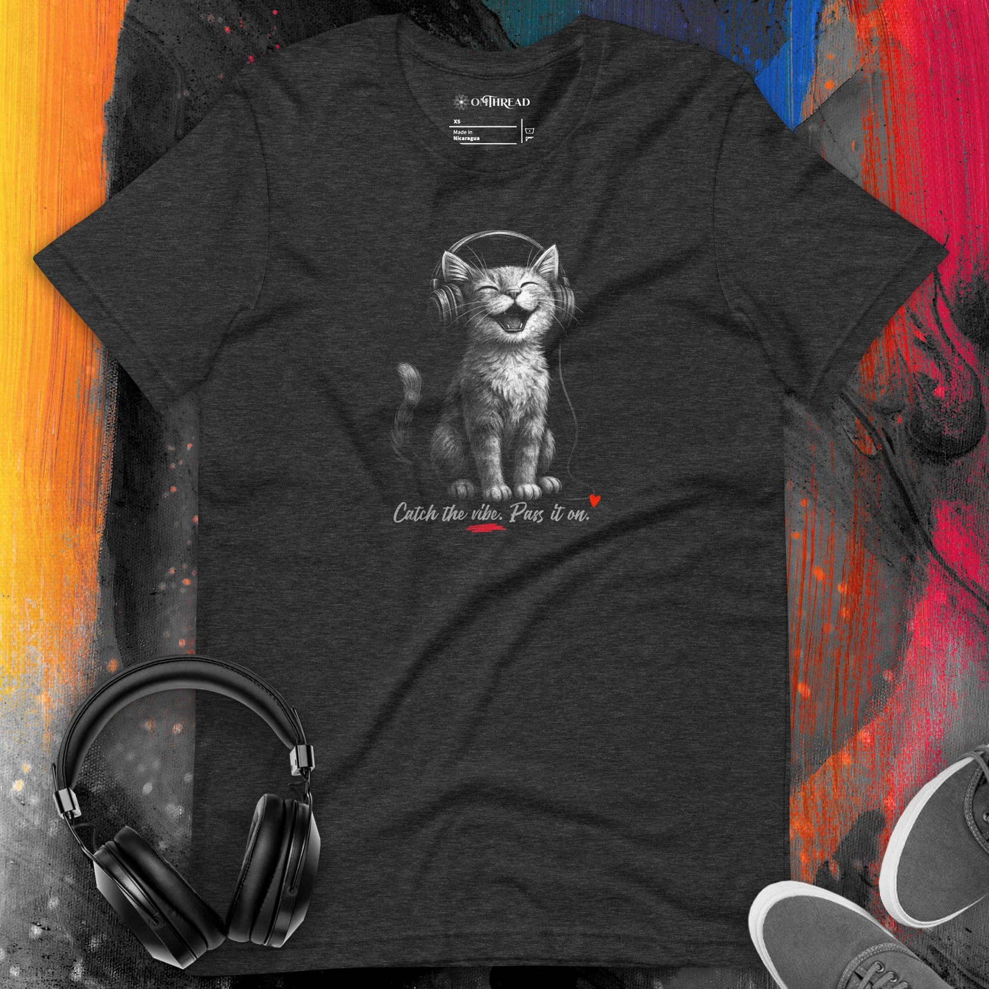 OMTHREAD Musical Vibes Cat T-Shirt, Smiling Cat Shirt for Cat Lovers, Giftable Positive Vibes Cat Tee