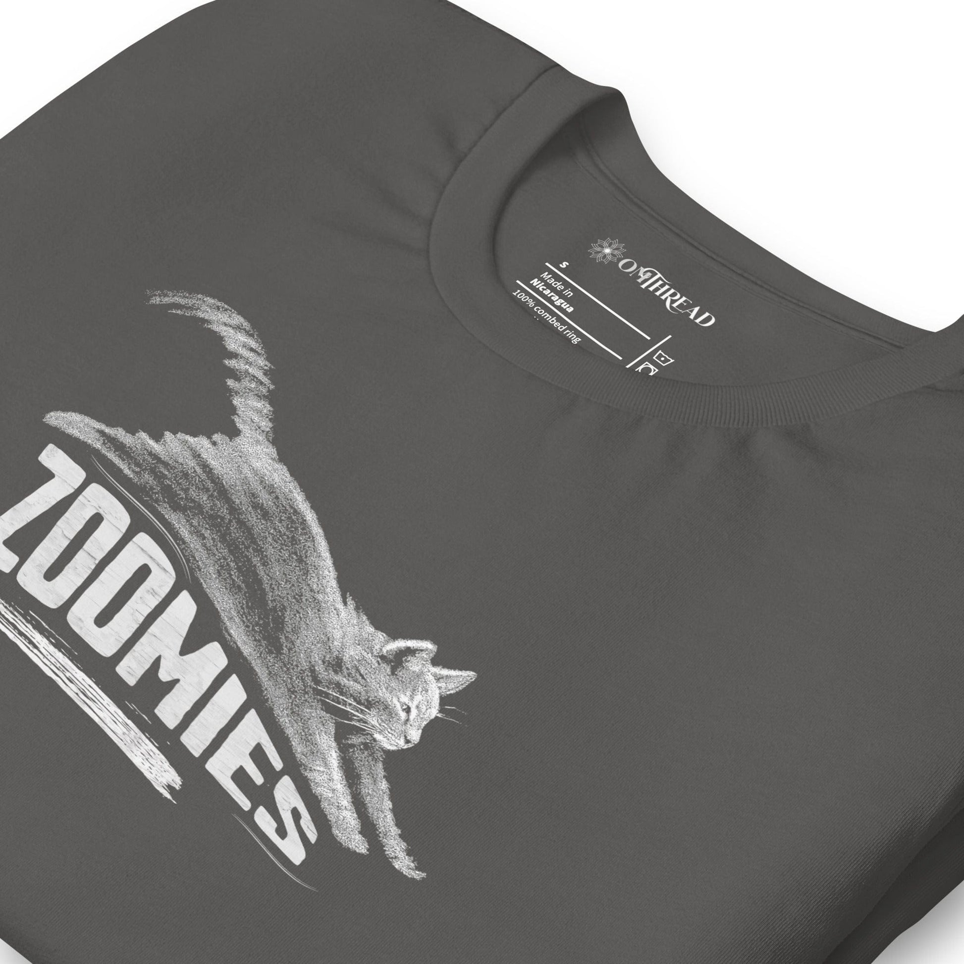 OMTHREAD Zoomies Cat T-Shirt, Funny Giftable Cat Tee for Cat Lovers